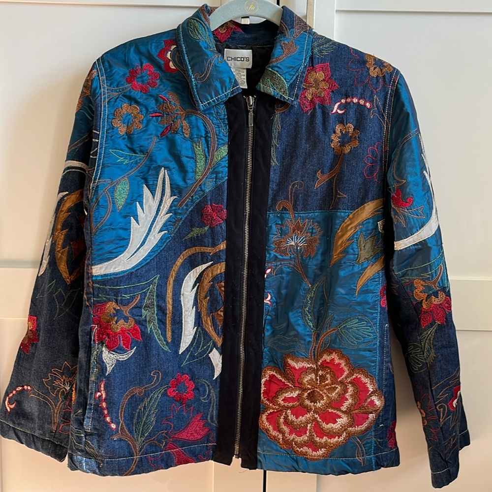 Chicos size 0, embroidered denim jacket